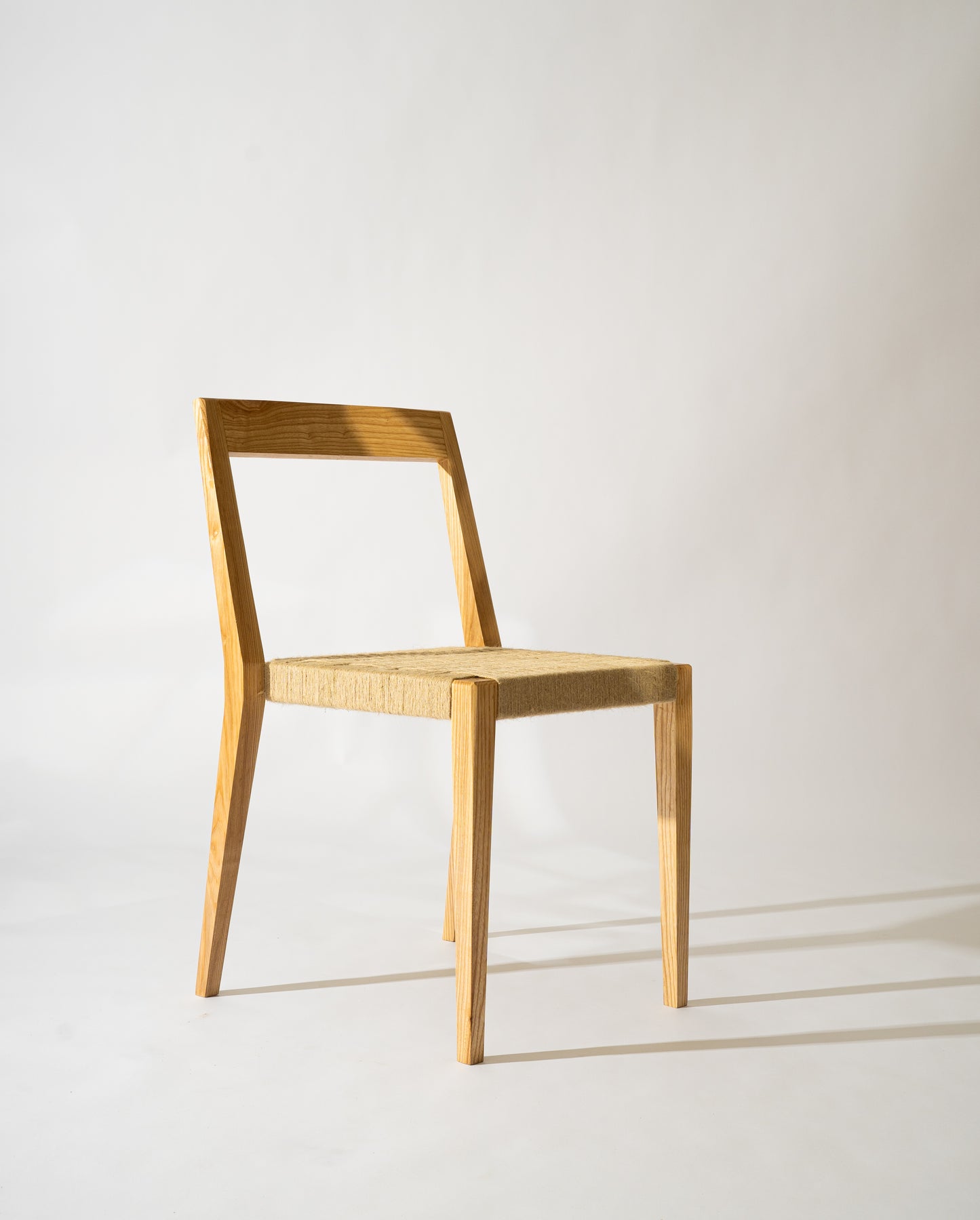 Bunyaad Chair¹