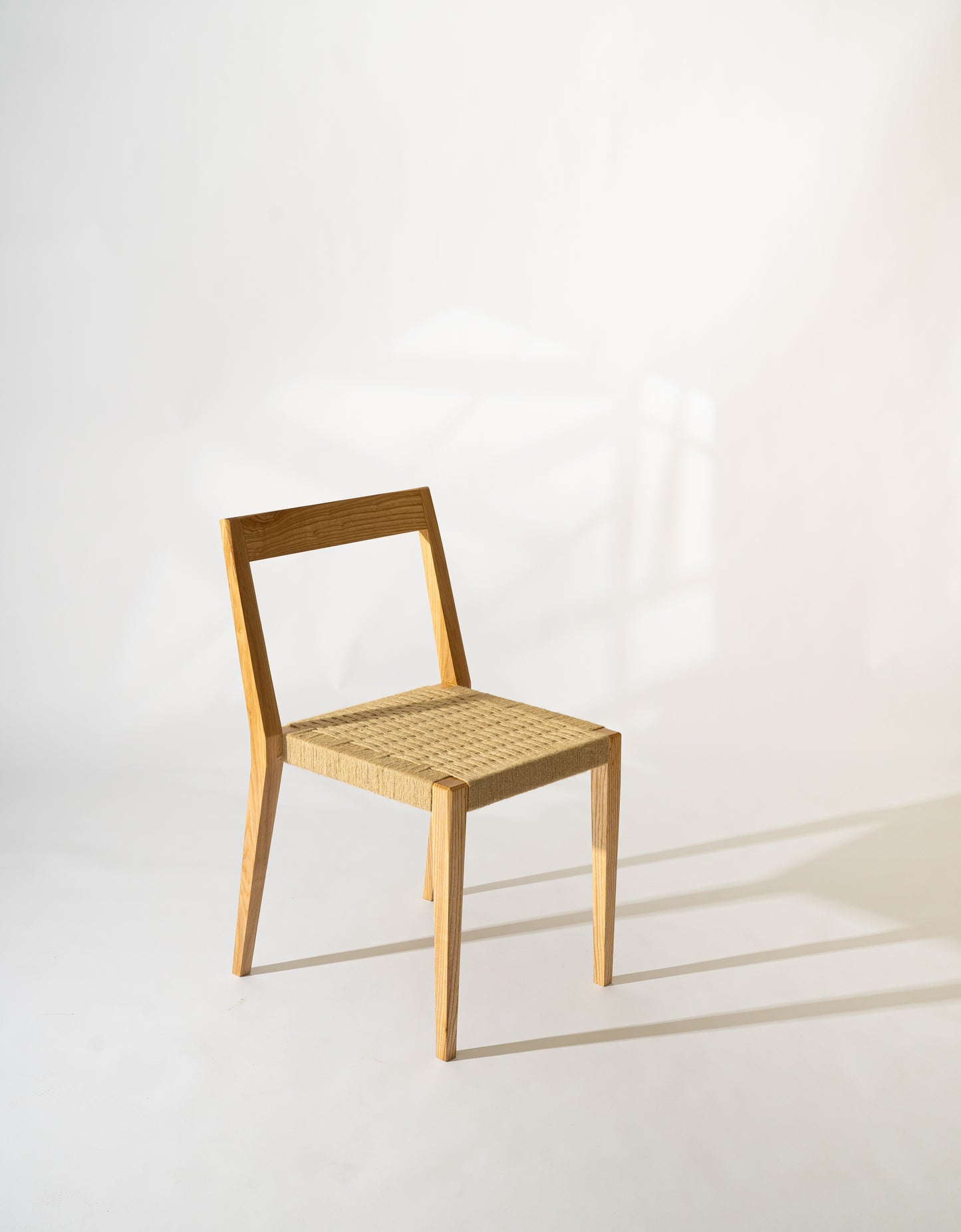 Bunyaad Chair¹