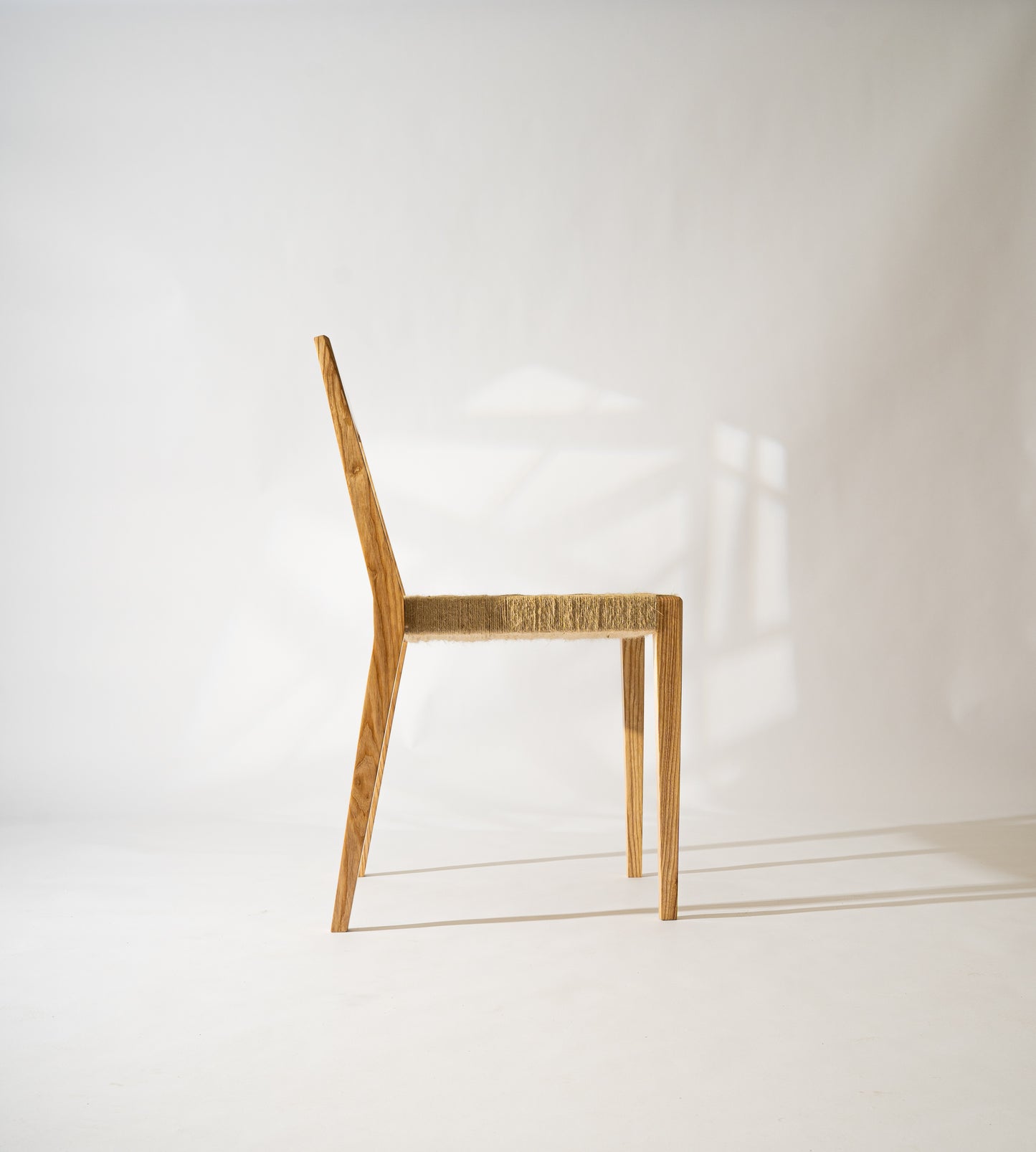 Bunyaad Chair¹
